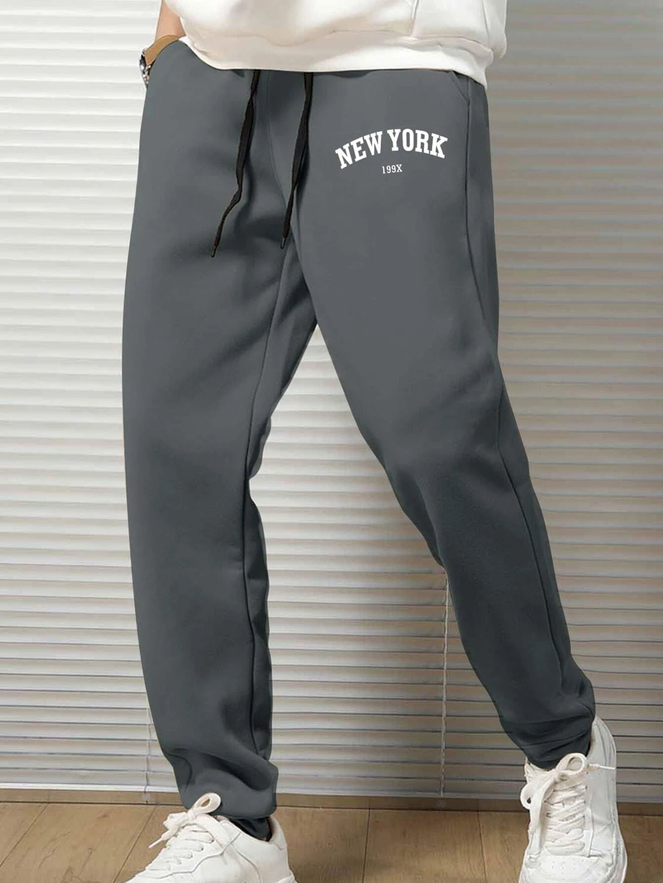 Pantalones Deportivos Con Cordon